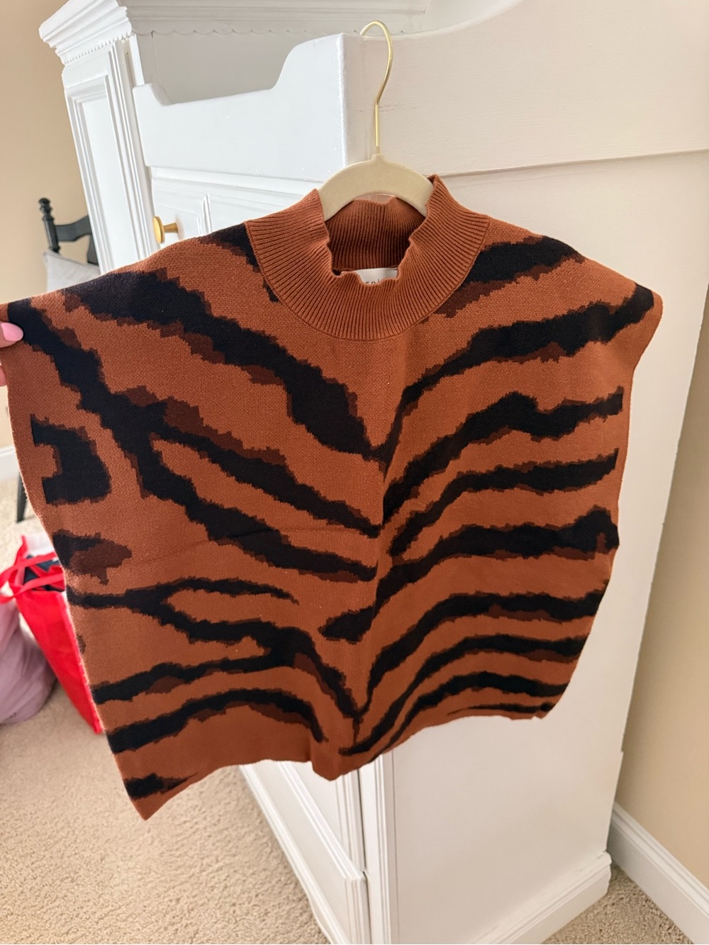 entro Brown & Black Tiger-Stripe Mock Neck Sweater